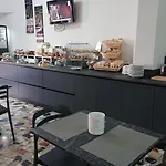 ホテル Ogliastra ロッツォラーイ